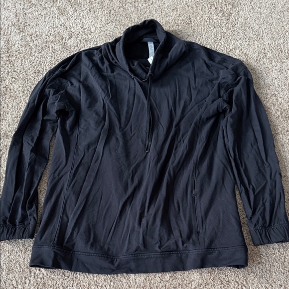 lululemon athletica Tops - Lululemon Athletica Black Long Sleeve Top